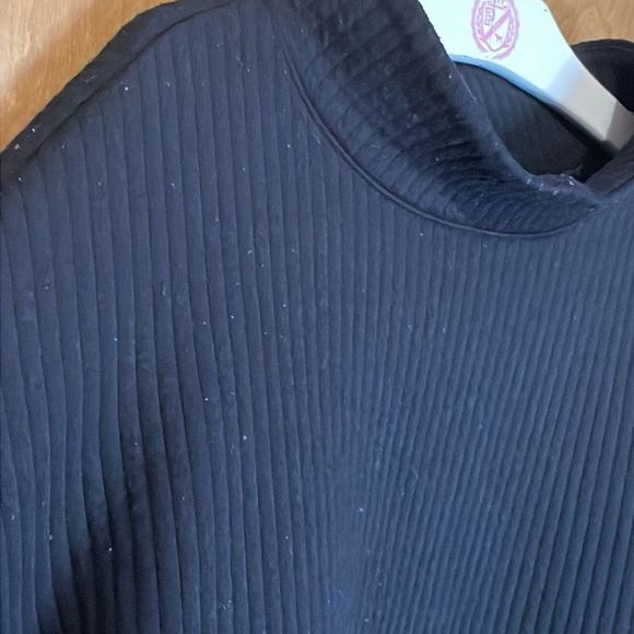 •GAP•ATHLETIC BLACK RIBBED MOCK NECK SWEATER SIZE MEDIUM - Picture 7 of 7